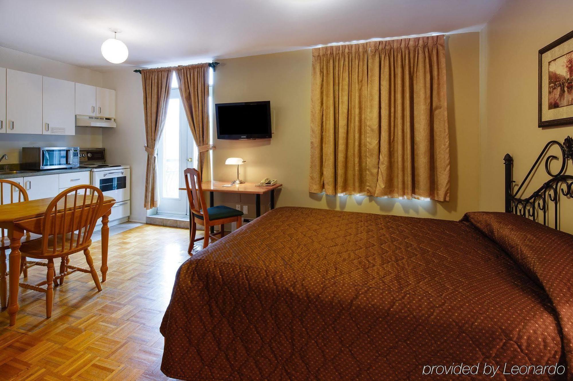 Hotel Le Roberval Монреаль Екстер'єр фото